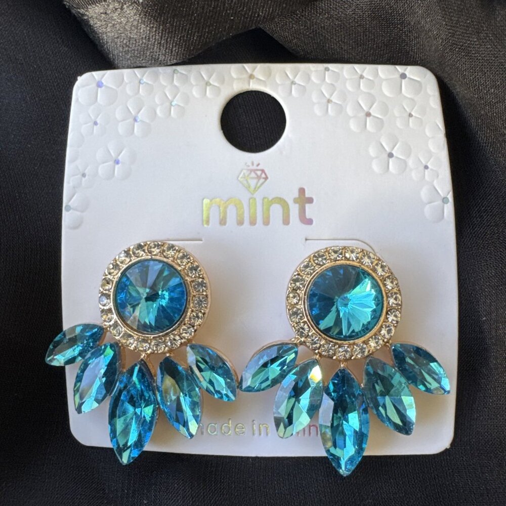 Mint Faux Blue Crystal Gold Rhinestone Earrings Dangle Party Wedding Cruise NEW